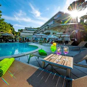 4* Szálloda Cardinal St. Peter